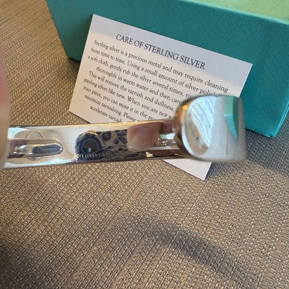 Tiffany & Co. wide band Silver Bracelet - Picture 2 of 5